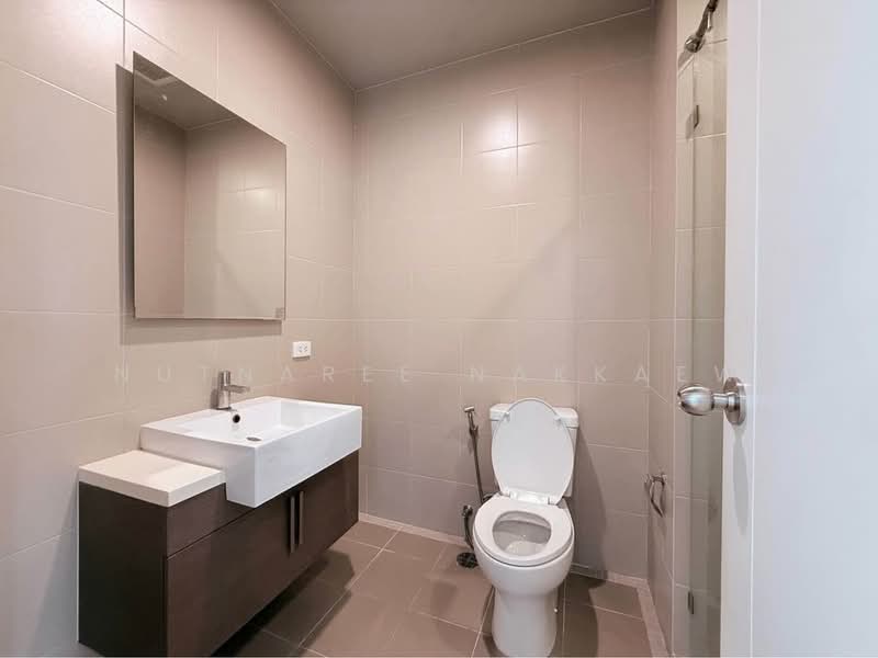 Hive Sathorn, Bangkok, Krung Thonburi Road, Khlong Ton Sai, Khlong San, Bangkok, 1 Bedroom, 50 sqm, Condo For Rent, by Nutnaree Nakkaew, 500379592 - DDproperty.com