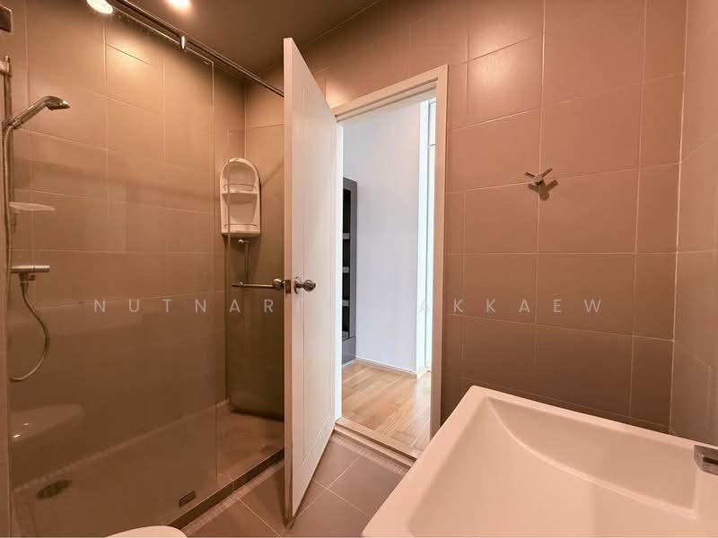 Hive Sathorn, Bangkok, Krung Thonburi Road, Khlong Ton Sai, Khlong San, Bangkok, 1 Bedroom, 50 sqm, Condo For Rent, by Nutnaree Nakkaew, 500379592 - DDproperty.com