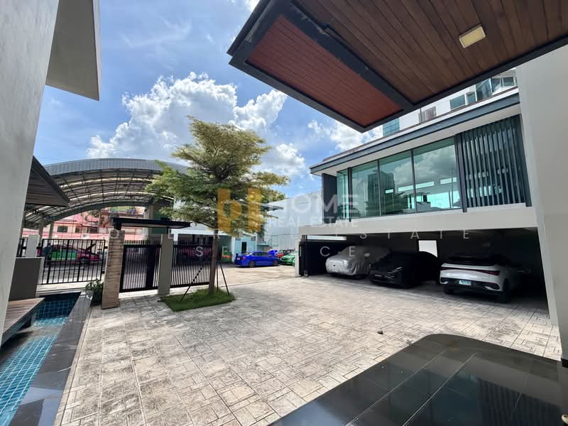 ที่ดินพร้อมบ้าน จรัญสนิทวงศ์ 72, Bangkok, Bang O, Bang Phlat, Bangkok, , 1,792 sqm, Land For Sale, by HOME Real Estate Service, 500379593 - DDproperty.com