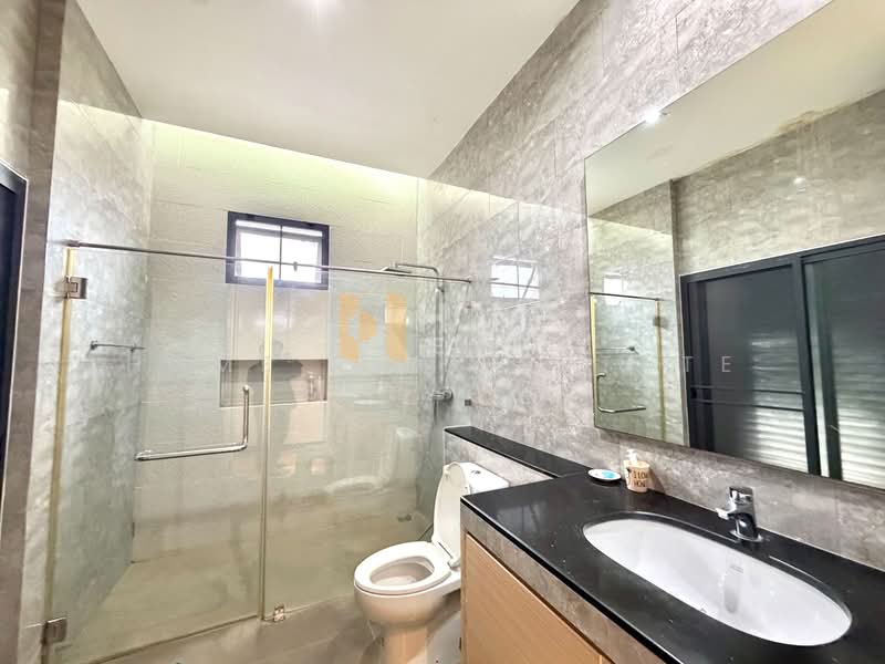 ที่ดินพร้อมบ้าน จรัญสนิทวงศ์ 72, Bangkok, Bang O, Bang Phlat, Bangkok, , 1,792 sqm, Land For Sale, by HOME Real Estate Service, 500379593 - DDproperty.com