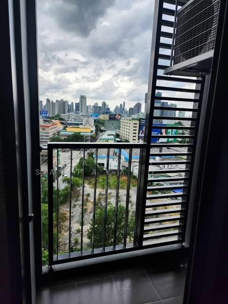 Modiz Sukhumvit 50, Bangkok, Soi Sukhumvit 50, Phra Kanong, Khlong Toei, Bangkok, 1 Bedroom, 30 sqm, Condo For Rent, by Lalipat Sappayabovornnan, 500379597 - DDproperty.com
