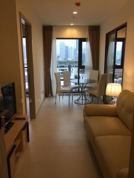 Rhythm Sukhumvit 36-38, Bangkok, 55 Soi Sukhumvit 36, Sukhumvit Road, Phra Kanong, Khlong Toei, Bangkok, 1 Bedroom, 33 sqm, Condo For Rent, by Lalipat Sappayabovornnan, 500379618 - DDproperty.com