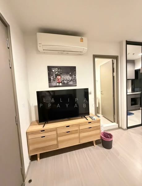 Life Asoke Hype, Bangkok, 339 Chaturathit Rd, Makkasan, Ratchathewi, Bangkok, 1 Bedroom, 26 sqm, Condo For Rent, by Lalipat Sappayabovornnan, 500379623 - DDproperty.com