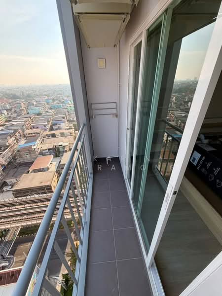 Lumpini Ville Charan-Fai Chai, Bangkok, 22 Charan Sanit Wong Road, Ban Chang Lo, Bangkok Noi, Bangkok, 1 Bedroom, 32 sqm, Condo For Rent, by Jakarin Houpramong, 500379626 - DDproperty.com
