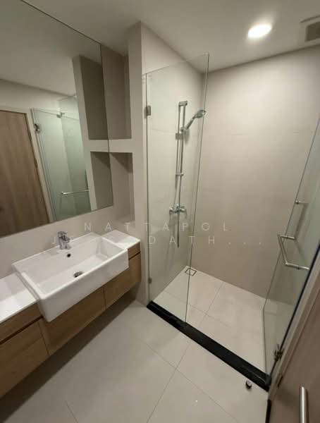 Noble Ambience Sukhumvit 42, Bangkok, 55 Suk Chai Alley, Khong Tan, Khlong Toei, Bangkok, 1 Bedroom, 40 sqm, Condo For Rent, by Nattapol Jedsadathitikul, 500379654 - DDproperty.com