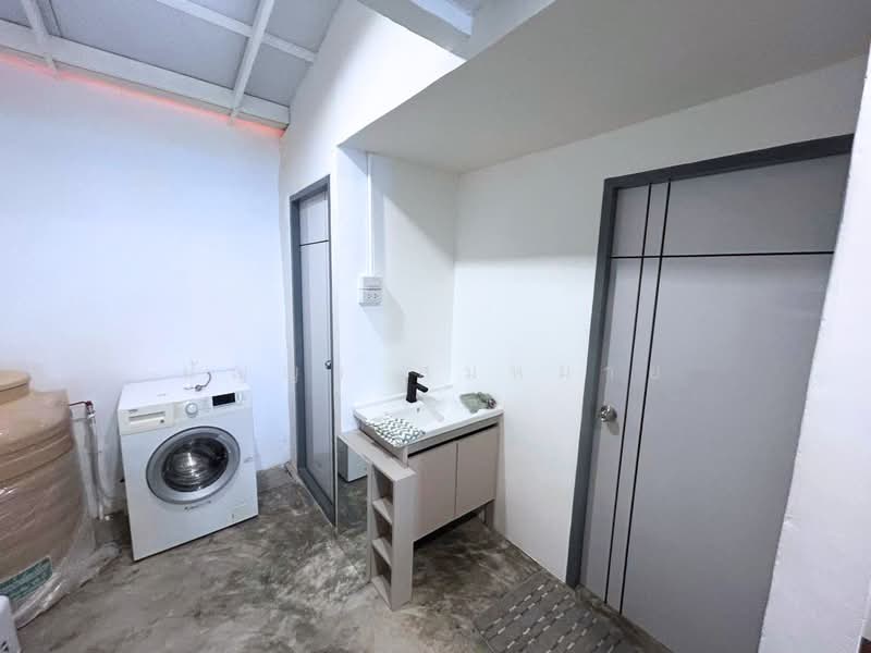 หมู่บ้านศรีรับสุข, Bangkok, Talat Bang Khen, Lak Si, Bangkok, 2 Bedrooms, 90 sqm, Townhouse For Sale, by ปัญญา สมหมาย, 500379708 - DDproperty.com