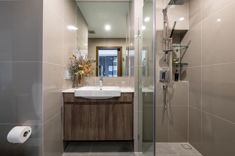 IDEO Mobi Asoke, Bangkok, New Petchaburi Road, Bang Kapi, Huai Khwang, Bangkok, Studio, 29 sqm, Condo For Rent, by Hathaichanok Saenset, 500379716 - DDproperty.com