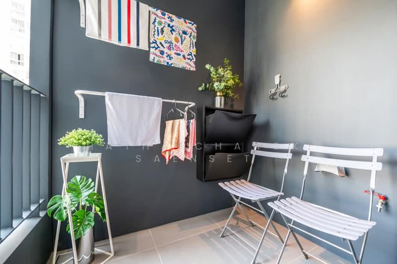 IDEO Mobi Asoke, Bangkok, New Petchaburi Road, Bang Kapi, Huai Khwang, Bangkok, Studio, 29 sqm, Condo For Rent, by Hathaichanok Saenset, 500379716 - DDproperty.com