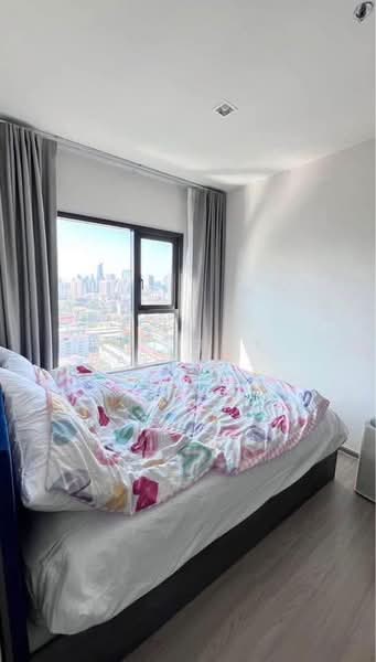 The Base Phetchaburi-Thonglor, Bangkok, Phetchaburi Rd, Bang Kapi, Huai Khwang, Bangkok, 1 Bedroom, 33 sqm, Condo For Rent, by Lalipat Sappayabovornnan, 500379735 - DDproperty.com