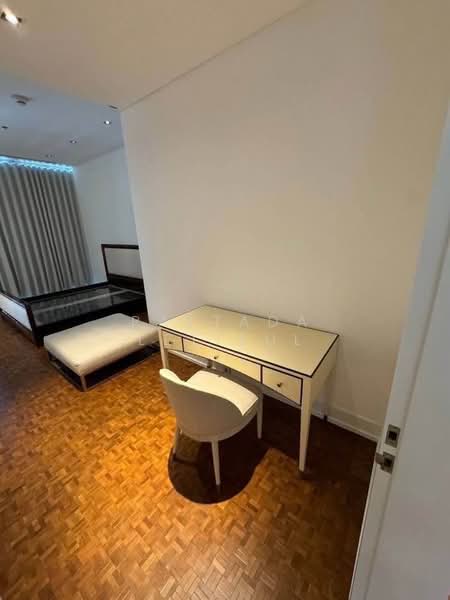 The Ritz-Carlton Residences : เดอะ ริซท์-คาร์ลตัน เรสซิเดนเซส, กรุงเทพ, 114 ถ.นราธิวาสราชนครินทร์, สีลม, บางรัก, กรุงเทพ, 203 ตร.ม., คอนโด ให้เช่า, โดย Pattada Letikul, 500379750 - DDproperty.com
