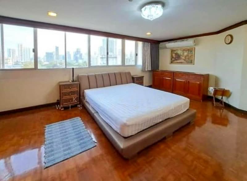 Tai Ping Towers, Bangkok, 582 Soi Sukhumvit 63, Khlong Tan Nua, Watthana, Bangkok, 4 Bedrooms, 252 sqm, Condo For Rent, by Kawinthip Wisesdenchai, 500379779 - DDproperty.com