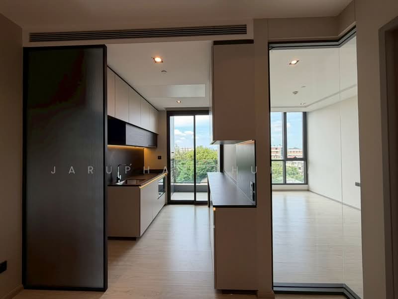 The Room Sukhumvit 38, Bangkok, Soi Sukhumvit 38, Phra Kanong, Khlong Toei, Bangkok, 1 Bedroom, 44 sqm, Condo For Sale, by Jaruphat Phukham, 500379796 - DDproperty.com