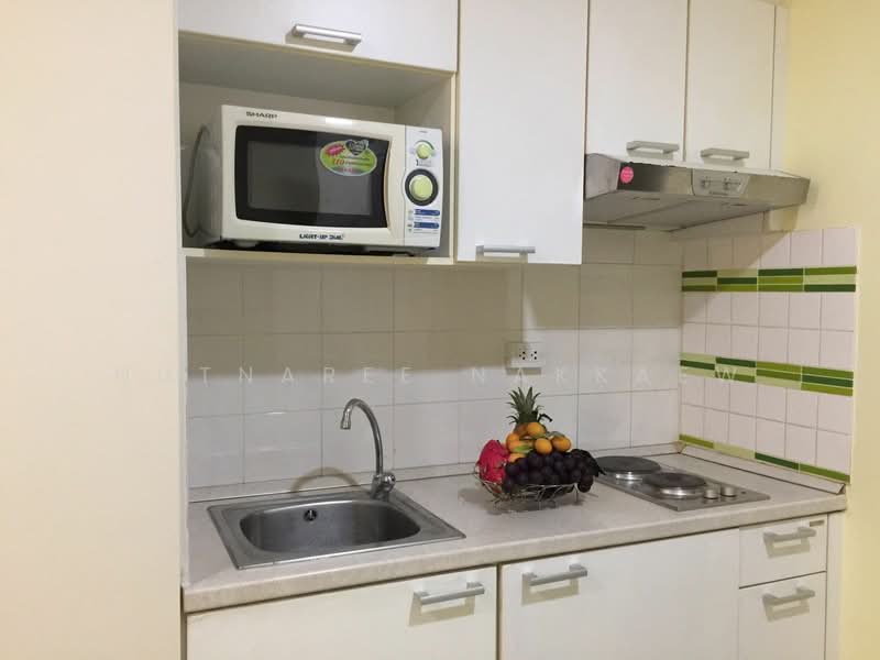 The Clover Thonglor Residence, Bangkok, Soi Sukhumvit 55, Khlong Tan Nua, Watthana, Bangkok, 1 Bedroom, 36 sqm, Condo For Rent, by Nutnaree Nakkaew, 500379799 - DDproperty.com