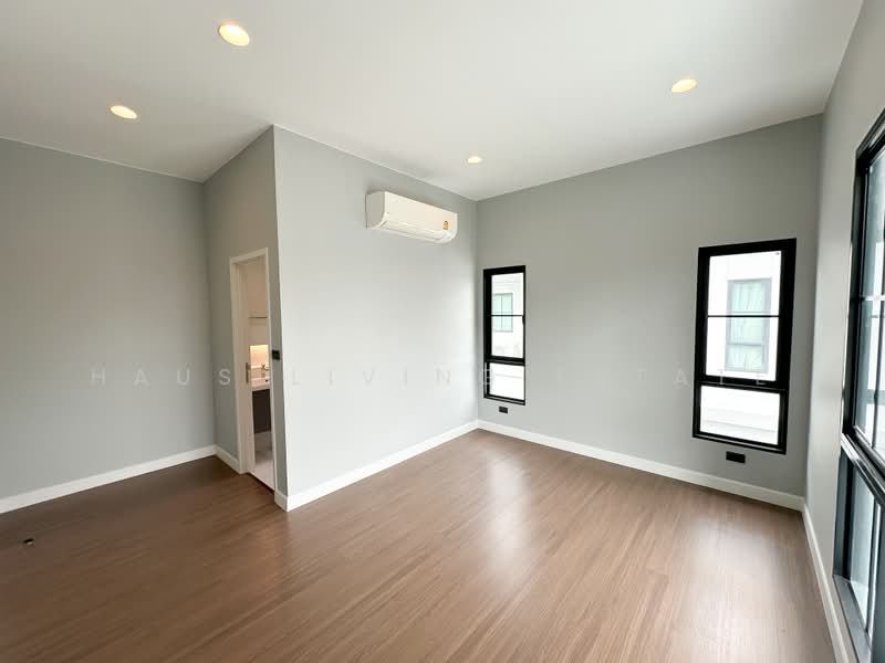 Setthasiri Don Mueang, Bangkok, 289 Soi Choet Wutthakat 9/1, Si Khan, Don Mueang, Bangkok, 4 Bedrooms, 205 sqm, Single Detached House For Sale, by Haus Living Estate, 500379808 - DDproperty.com