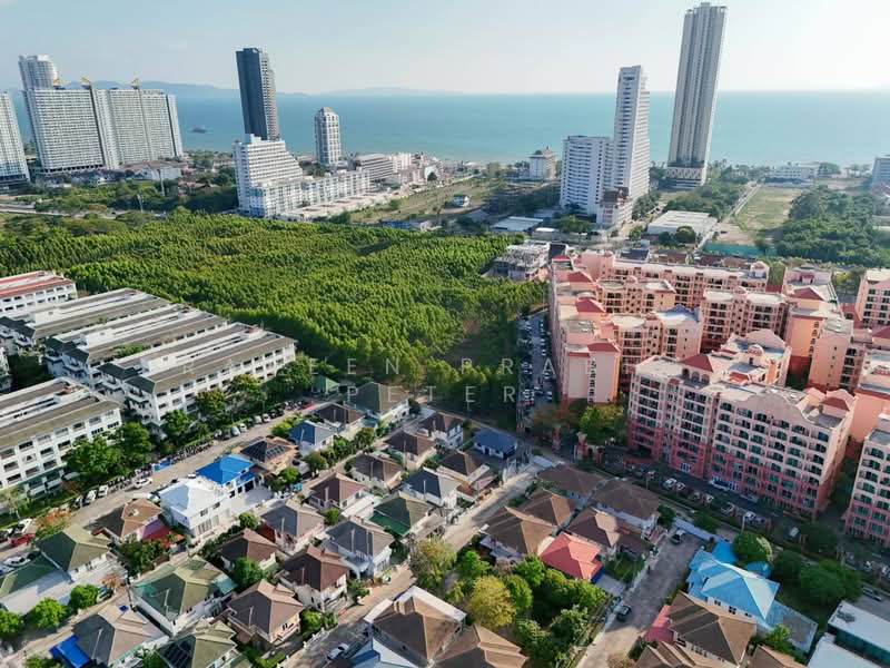 Baan Suan Lalana, Chon Buri (Pattaya), 444 Chaiyapruek, Nong Pru, Bang Lamung (Pattaya), Chon Buri (Pattaya), 3 Bedrooms, 252 sqm, Condo For Sale, by Praveen Peter, 500379836 - DDproperty.com