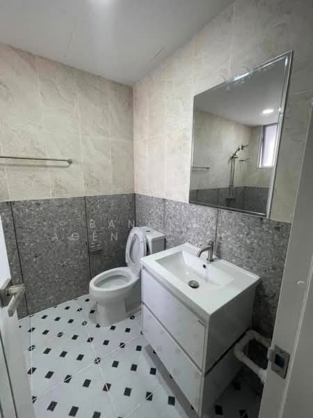 Pathumwan Resort, Bangkok, Phayathai Road, Thanon Phaya Thai, Ratchathewi, Bangkok, 2 Bedrooms, 60 sqm, Condo For Sale, by Bangkok Agent Co.,Ltd., 500379837 - DDproperty.com