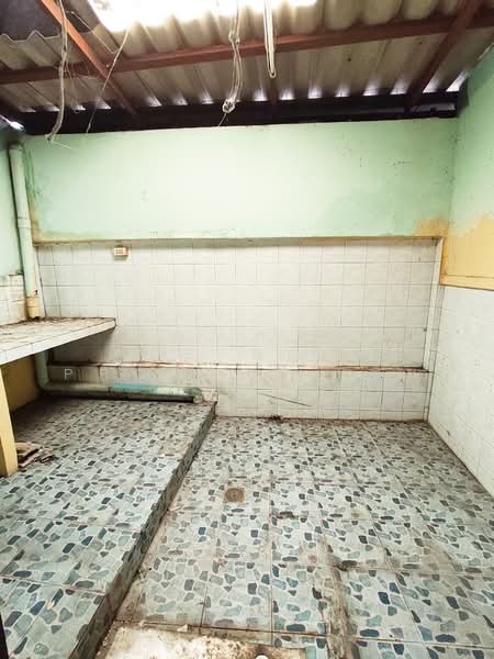 อาคารพาณิชย์ศรีราชา ชลบุรี, Chon Buri (Pattaya), Si Racha, Chon Buri (Pattaya), , 100 sqm, Shophouse For Sale, by The Best Propert เขม, 500379853 - DDproperty.com