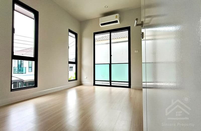 Anasiri Bangyai, Nonthaburi, Soi Wat Phra Non, Bang Mae Nang, Bang Yai, Nonthaburi, 4 Bedrooms, 250 sqm, Semi-Detached House (Twin House) For Sale, by ปูน, 500379859 - DDproperty.com