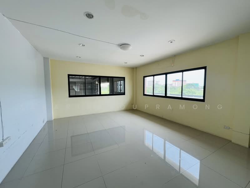 ให้เช่าโกดัง พระราม2 นาดี สมุทรสาคร 3,450 ตรม, Samut Sakhon, Na Di, Muang Samut Sakhon, Samut Sakhon, , 3,450 sqm, Warehouse/Factory For Rent, by Jakarin Houpramong, 500379913 - DDproperty.com