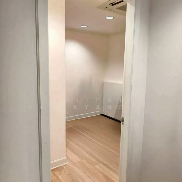Acadamia Grand Tower, Bangkok, Soi Sukhumvit 43, Khlong Tan Nua, Watthana, Bangkok, 2 Bedrooms, 91 sqm, Condo For Rent, by Lalipat Sappayabovornnan, 500379925 - DDproperty.com