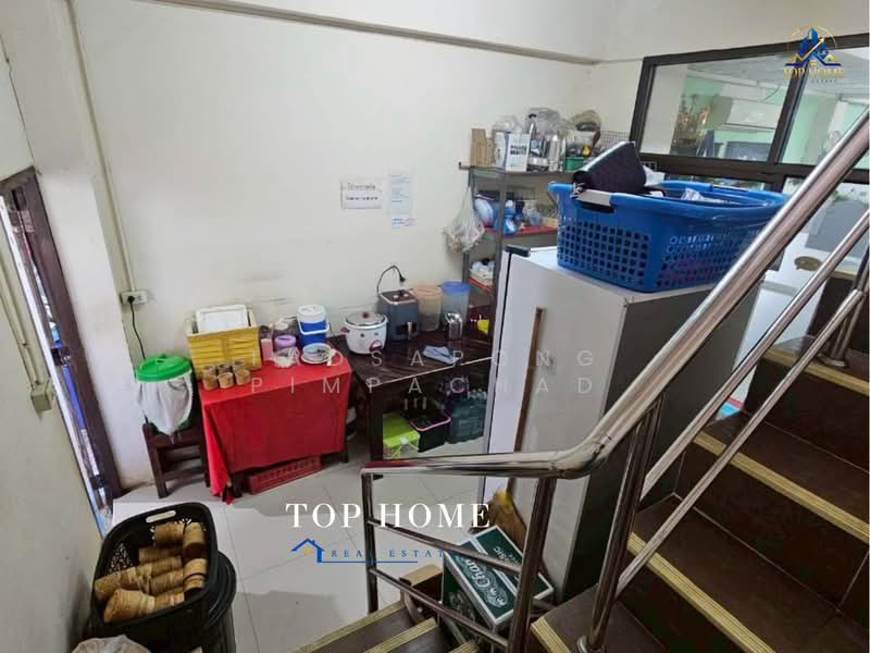 ขายด่วน! ตึกพาณิชย์ 3 ชั้น หลังริม ติดถนนบ้านเป็ด เยื้องศาลปกครองจังหวัดขอนแก่น, ขอนแก่น, บ้านเป็ด, เมืองขอนแก่น, ขอนแก่น, 150 ตร.ม., บ้านเดี่ยว ขาย, โดย Tadsapong Pimpachad, 500379939 - DDproperty.com