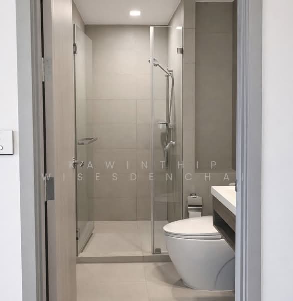 Whizdom Connect Sukhumvit, Bangkok, 1 Soi Piyibut 1, Sukhumvit Road, Bang Na, Bangkok, 2 Bedrooms, 36 sqm, Condo For Rent, by Kawinthip Wisesdenchai, 500379957 - DDproperty.com