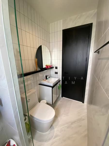 Chapter Charoennakhon–Riverside, Bangkok, Charoennakorn Road, Bang Lam Phu Lang, Khlong San, Bangkok, 3 Bedrooms, 150 sqm, Condo For Sale, by Chirattiya Lakkham, 500379978 - DDproperty.com