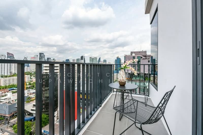 M Thonglor 10, Bangkok, 9 Soi Ekkamai 12, Ekkamai Road, Khlong Tan Nua, Watthana, Bangkok, 2 Bedrooms, 58 sqm, Condo For Rent, by Suchatchaya Supawachiranant, 500379983 - DDproperty.com