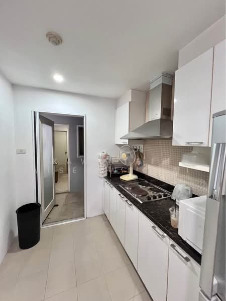 Baan Siri 24 : บ้าน สิริ ทเวนตี้โฟร์, กรุงเทพ, 39 ซอยสุขุมวิท 24, คลองตัน, คลองเตย, กรุงเทพ, 145 ตร.ม., คอนโด ขาย, โดย Kawinthip Wisesdenchai, 500380001 - DDproperty.com