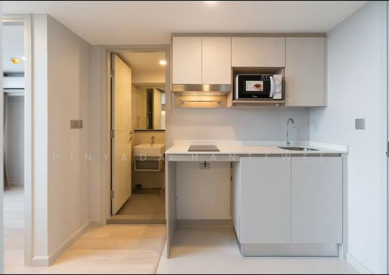 Knightsbridge Prime Sathorn, Bangkok, 599 Naradhiwas Rajanagarindra Road, Thung Maha Mek, Sathon, Bangkok, 2 Bedrooms, 44 sqm, Condo For Rent, by Pinyada Hantewee, 500380028 - DDproperty.com