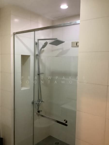 Wyne Sukhumvit, Bangkok, 1120 Sukhumvit Road, Phra Kanong, Khlong Toei, Bangkok, 1 Bedroom, 30 sqm, Condo For Rent, by Praewpakar Soontawong, 500380036 - DDproperty.com