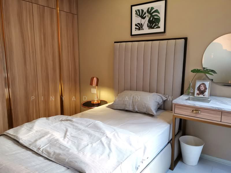 Noble Ploenchit, Bangkok, 1035 Ploenchit Road, Lumphini, Pathum Wan, Bangkok, 2 Bedrooms, 77 sqm, Condo For Rent, by Pinyada Hantewee, 500380037 - DDproperty.com