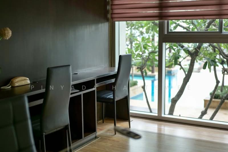 Le Luk Condominium, Bangkok, 1599 291 Sukhumvit Rd, Phra Kanong Nua, Watthana, Bangkok, 2 Bedrooms, 78 sqm, Condo For Rent, by Pinyada Hantewee, 500380067 - DDproperty.com