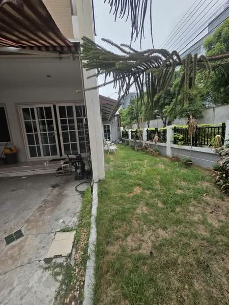 Baan Klang Muang Sathorn-Taksin 2, Bangkok, Kanlapaphruek Road, Bangko, Chom Thong, Bangkok, 3 Bedrooms, 167 sqm, Townhouse For Rent, by ปรินทร์ญาดา ชิณโชติ, 500380069 - DDproperty.com