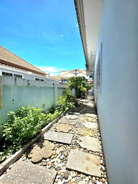 เซนสิริ ทาวน์ แหลมฉบัง, Chon Buri (Pattaya), Thung Suk La, Si Racha, Chon Buri (Pattaya), 2 Bedrooms, 100 sqm, Townhouse For Sale, by The Best Property วา, 500380085 - DDproperty.com