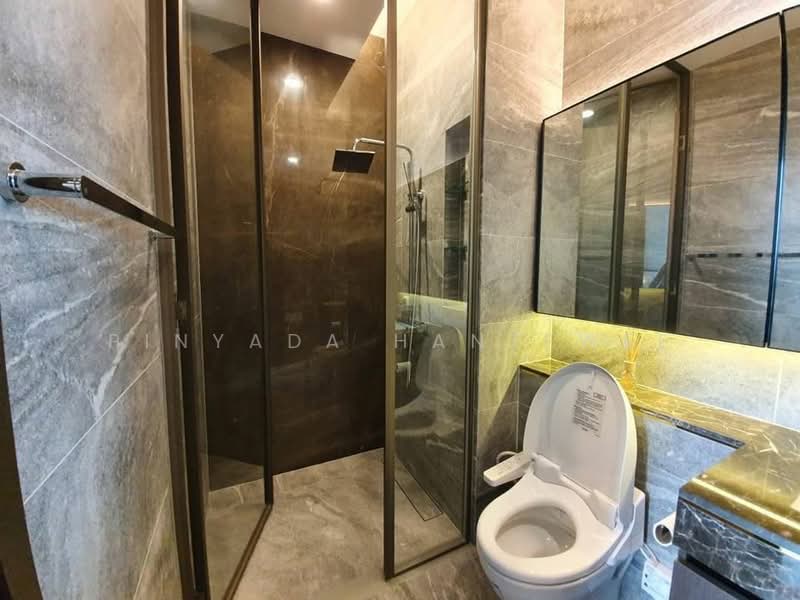 The Esse Sukhumvit 36, Bangkok, Soi Sukhumvit 36, Sukhumvit Road, Phra Kanong, Khlong Toei, Bangkok, 1 Bedroom, 43 sqm, Condo For Rent, by Pinyada Hantewee, 500380153 - DDproperty.com