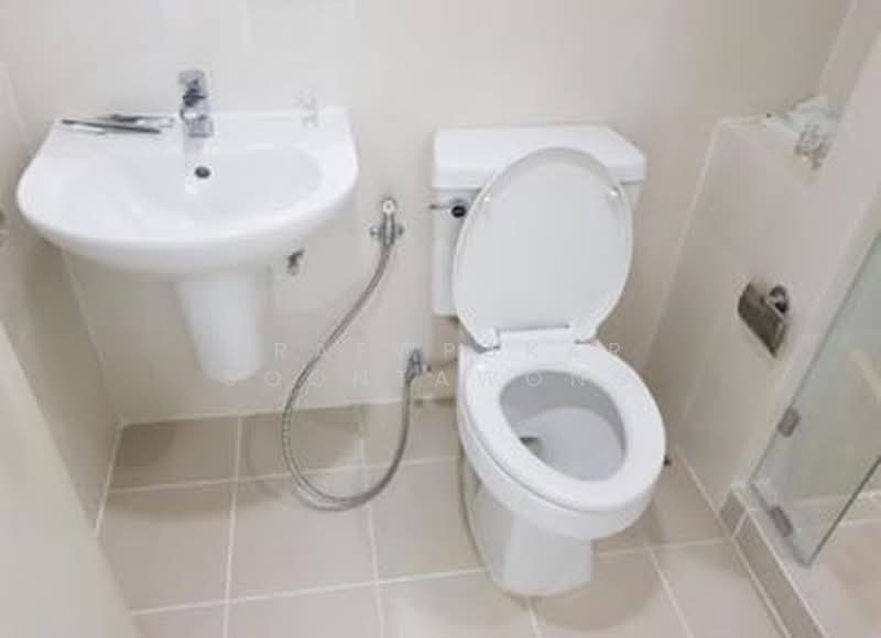 iCondo Sukhumvit 105, Bangkok, 20 Soi Lasalle 19,  Sukhumvit 105 Road, Bang Na, Bangkok, 2 Bedrooms, 50 sqm, Condo For Rent, by Praewpakar Soontawong, 500380155 - DDproperty.com