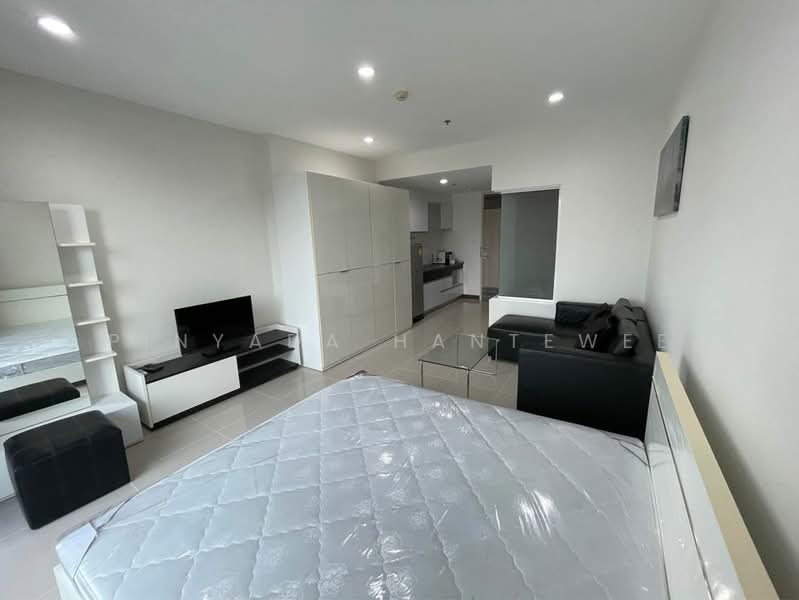 Supalai Place Sukhumvit 39, Bangkok, 175-179 Soi Sukhumvit 39 Sukhumvit Road, Khlong Tan Nua, Watthana, Bangkok, 1 Bedroom, 35 sqm, Condo For Rent, by Pinyada Hantewee, 500380157 - DDproperty.com