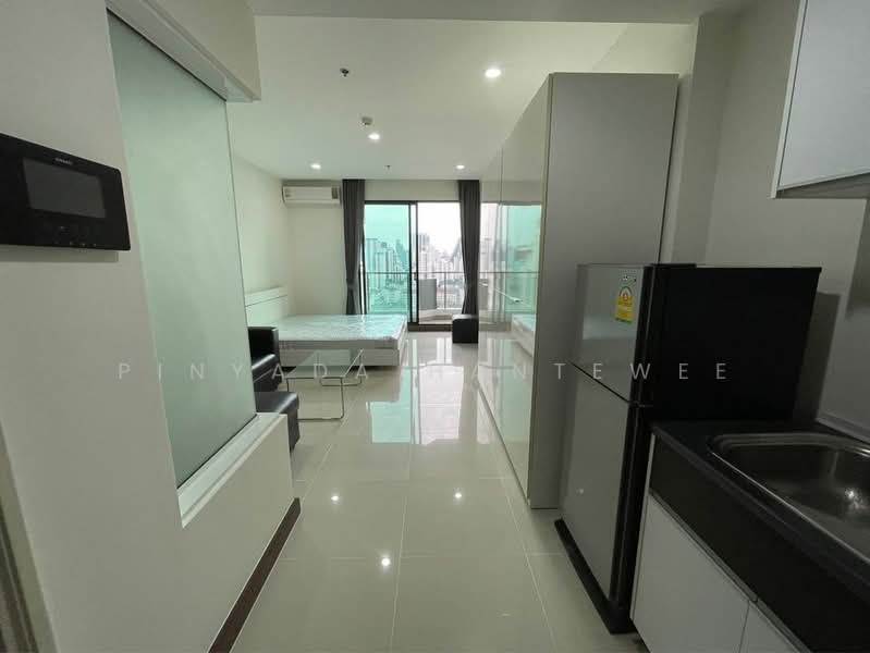 Supalai Place Sukhumvit 39, Bangkok, 175-179 Soi Sukhumvit 39 Sukhumvit Road, Khlong Tan Nua, Watthana, Bangkok, 1 Bedroom, 35 sqm, Condo For Rent, by Pinyada Hantewee, 500380157 - DDproperty.com