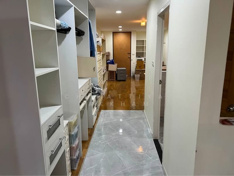 State Tower, Bangkok, 1055 Silom Road, Silom, Bang Rak, Bangkok, 2 Bedrooms, 137 sqm, Condo For Rent, by Chirattiya Lakkham, 500380167 - DDproperty.com