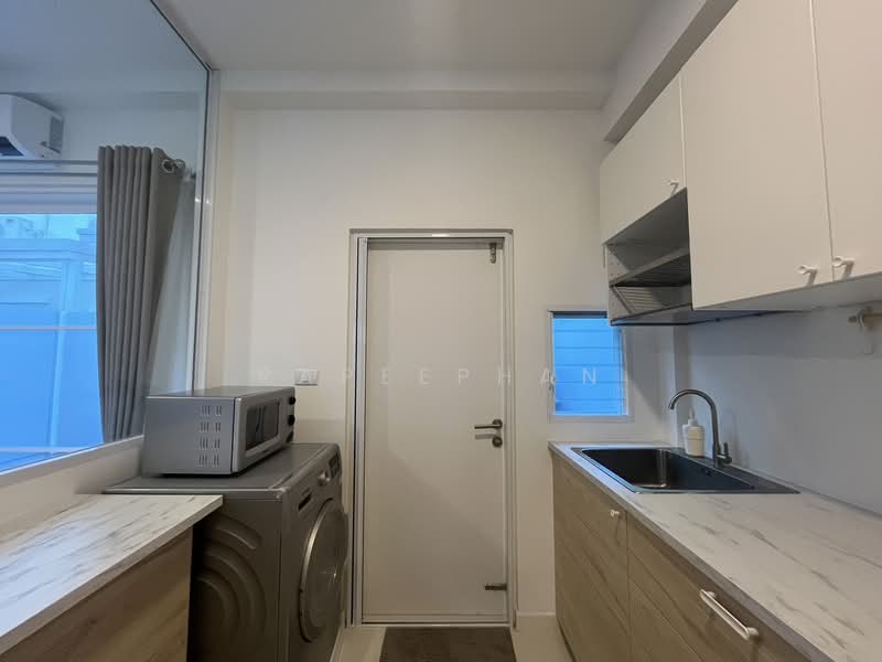 Indy 2 Bangna-Ramkhamhaeng 2, Bangkok, Soi Ramkhamhaeng 2, Dok Mai, Prawet, Bangkok, 3 Bedrooms, 124 sqm, Townhouse For Rent, by Rapeephan, 500380192 - DDproperty.com