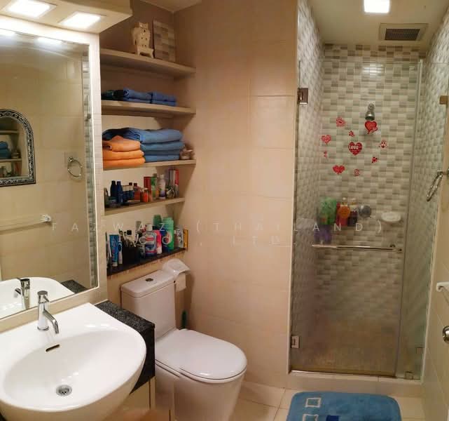 The Light House Sathorn–Chareonnakorn, Bangkok, Chareonnakorn Road, Khlong Ton Sai, Khlong San, Bangkok, 2 Bedrooms, 66 sqm, Condo For Sale, by Fazwaz (Thailand) Co., Ltd., 500380201 - DDproperty.com
