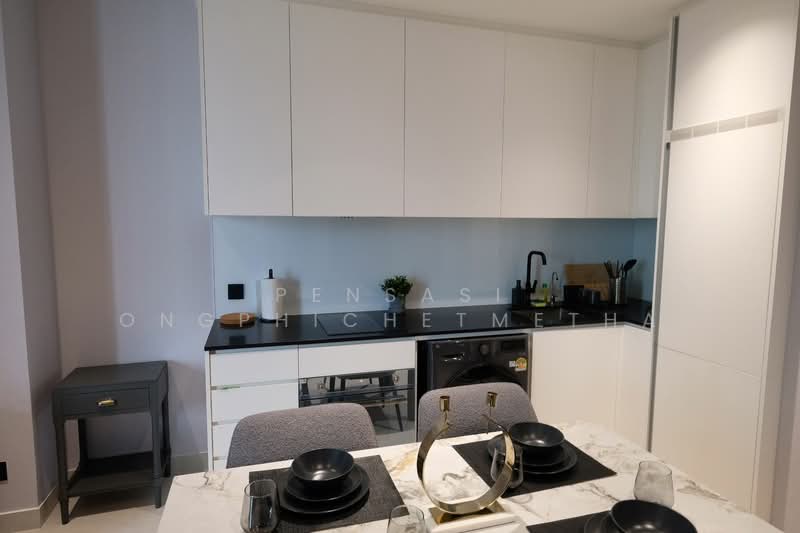 Tait Sathorn 12, Bangkok, Soi Sathorn 12, Sathorn Road, Silom, Bang Rak, Bangkok, 1 Bedroom, 52 sqm, Condo For Rent, by Pensasi Ongphichetmetha, 500380212 - DDproperty.com