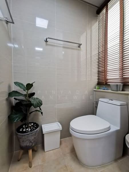 TC Green Rama 9, Bangkok, Rama 9 Road, Huai Khwang, Bangkok, 1 Bedroom, 38 sqm, Condo For Rent, by Pinyada Hantewee, 500380213 - DDproperty.com