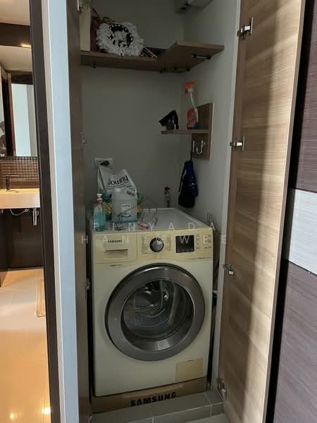 Rhythm Sathorn, Bangkok, 141 Soi Sathorn 21, Yan Nawa, Sathon, Bangkok, 1 Bedroom, 45 sqm, Condo For Rent, by Pinyada Hantewee, 500380218 - DDproperty.com