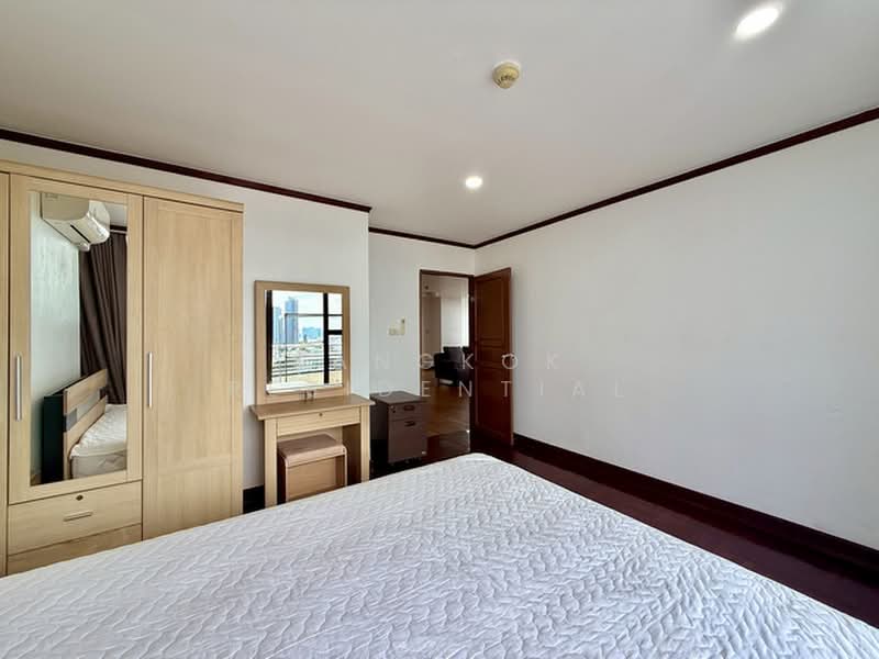 Supalai Place Sukhumvit 39, Bangkok, 175-179 Soi Sukhumvit 39 Sukhumvit Road, Khlong Tan Nua, Watthana, Bangkok, 2 Bedrooms, 120 sqm, Condo For Rent, by Bangkok Residential, 500380227 - DDproperty.com