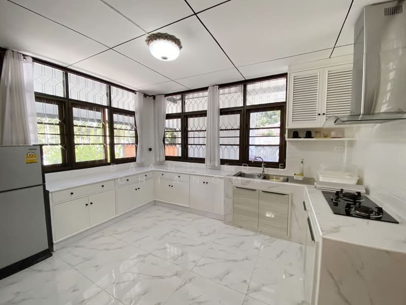 A house for rent near CentralFestival, Chiang Mai Rental Price: 25,000 THB / month No.5H207, Chiang Mai, Fa Ham, Muang Chiang Mai, Chiang Mai, 3 Bedrooms, 400 sqm, Single Detached House For Rent, by Baandeedee Chiangmai, 500380229 - DDproperty.com