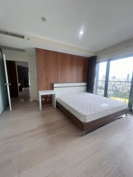 Noble Remix, Bangkok, 772 Soi Sukhumvit 36, Sukhumvit Road, Khong Tan, Khlong Toei, Bangkok, 2 Bedrooms, 97 sqm, Condo For Rent, by Pensasi Ongphichetmetha, 500380247 - DDproperty.com