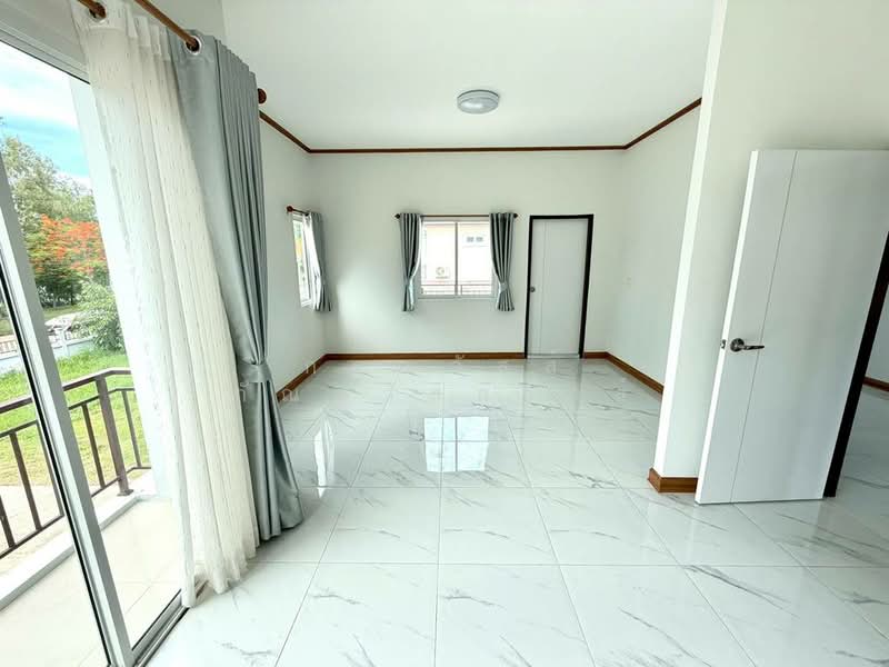 ขาย บ้านเดี่ยว หลังมุม 2 ชั้น วิวทะเลสาบ หมู่บ้าน เดอะ ไพน์ รีสอร์ท ปทุมธานี, ปทุมธานี, ท้ายเกาะ, สามโคก, ปทุมธานี, 300 ตร.ม., บ้านเดี่ยว ขาย, โดย กรณวัสส์ กัณฑวัสส์วงส์, 500380262 - DDproperty.com