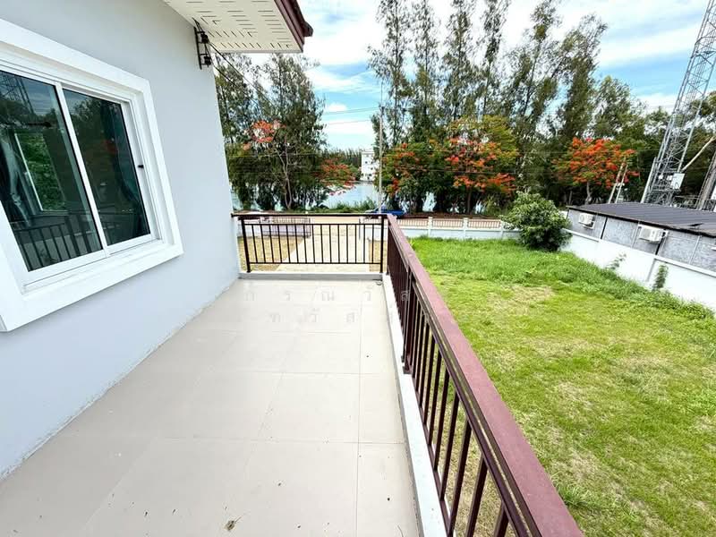 ขาย บ้านเดี่ยว หลังมุม 2 ชั้น วิวทะเลสาบ หมู่บ้าน เดอะ ไพน์ รีสอร์ท ปทุมธานี, ปทุมธานี, ท้ายเกาะ, สามโคก, ปทุมธานี, 300 ตร.ม., บ้านเดี่ยว ขาย, โดย กรณวัสส์ กัณฑวัสส์วงส์, 500380262 - DDproperty.com